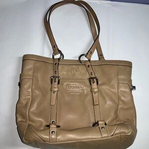 Coach Y2K Leather Lunch Box style Tote Bag Model # K0720-F11524
